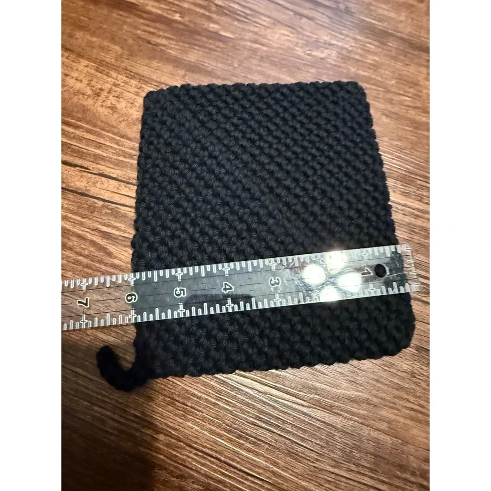 Set of 2 Black Knit Potholders Oven Mitts Crochet Square Hot Pads Pot Holders‎